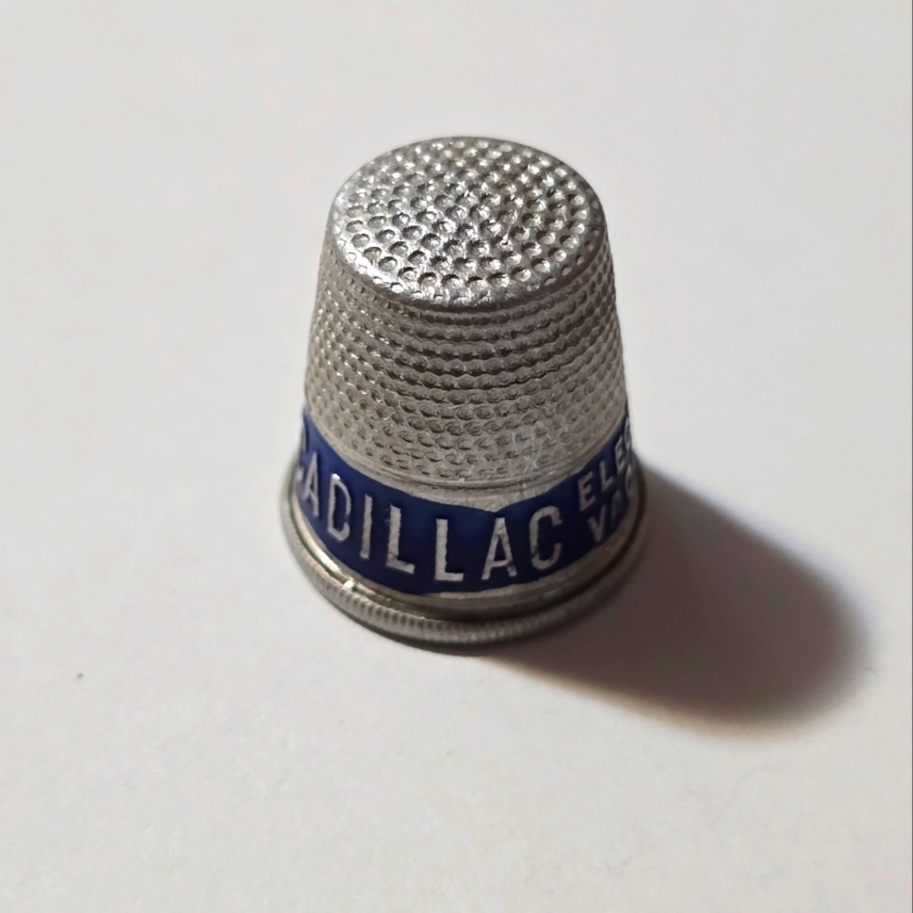 Cadillac Electric Vacuum Cleaner Advertisemant Thimble.